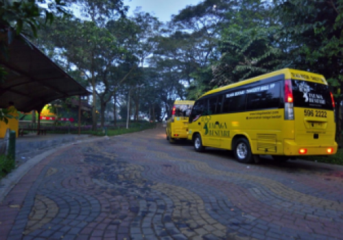 Shuttle Bus 